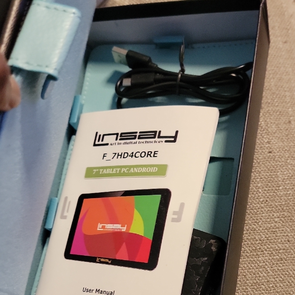 7" HD 4-Core Android Tablet PC - Black - Picture 5 of 5